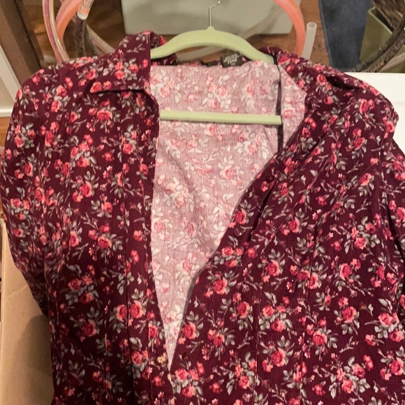 Floral Corduroy Button Down sz XL - Picture 4 of 11